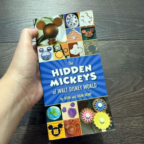 Disney Other - Hidden Mickeys of Walt Disney World Paperback Book
